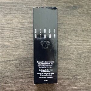 Bobbi Brown Intensive Skin Serum Foundation SPF 40